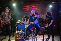 Concert d'Schizophrenic Spacers a la sala Rocksound de Barcelona 